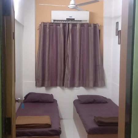 Srujan Sarai Service Apartment Bombaim Exterior foto